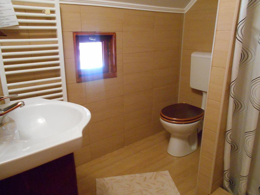 Pensiunea Doina Vadu Izei Room photo